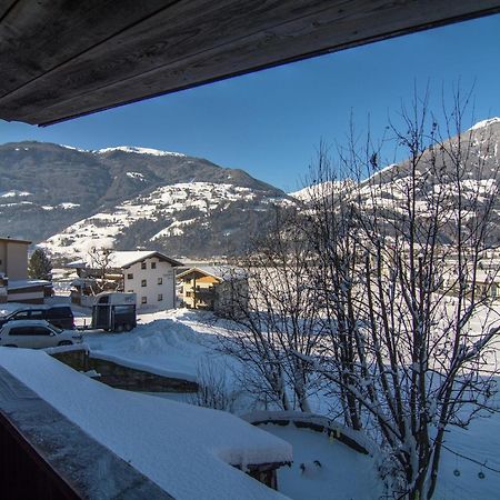 Beautiful Flat In Kaltenbach Near The Ski Area Luaran gambar