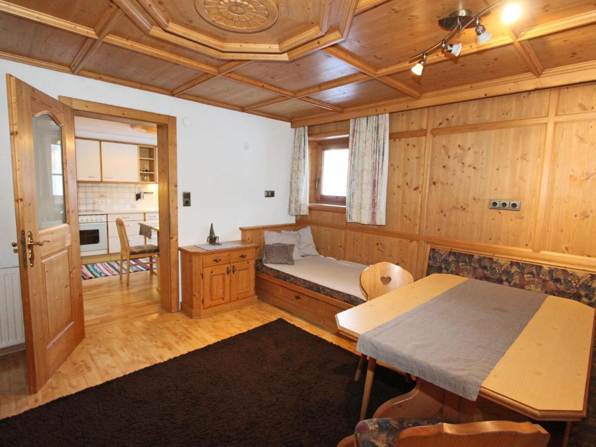 Beautiful Flat In Kaltenbach Near The Ski Area Luaran gambar